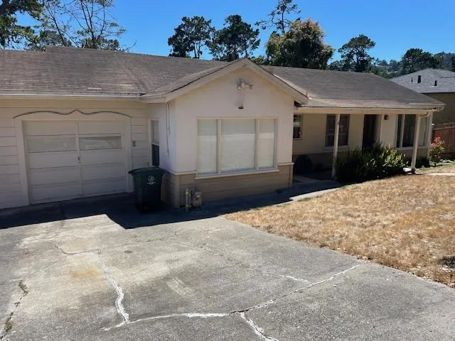 7 Via Ventura, Monterey, California 93940