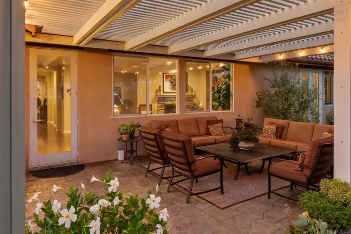 10629 Laurel Path, Escondido, California 92026