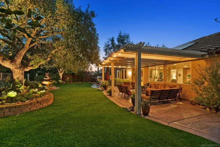10629 Laurel Path, Escondido, California 92026