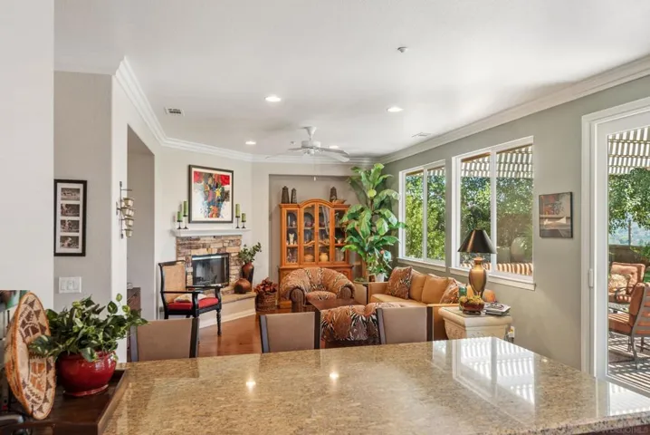 10629 Laurel Path, Escondido, California 92026