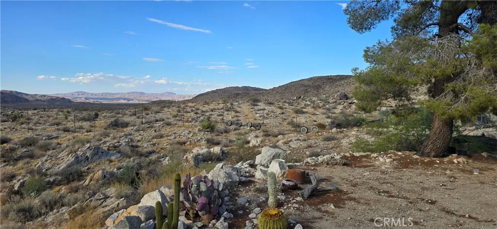 56457 Mesquite Road, Landers, California 92285