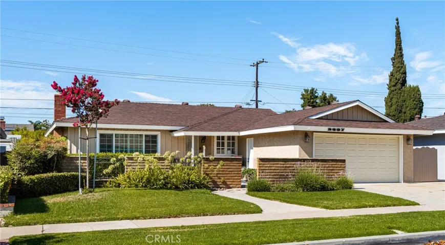 2637 E Locust Avenue, Orange, California 92867