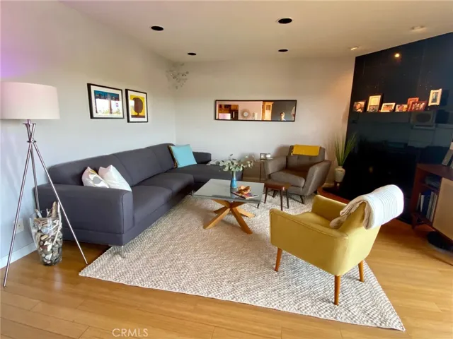 Living Room (space design idea)