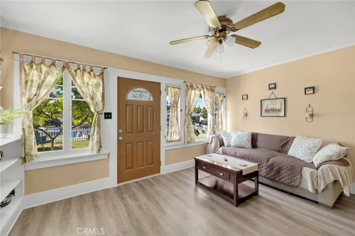 2bd 1b unit