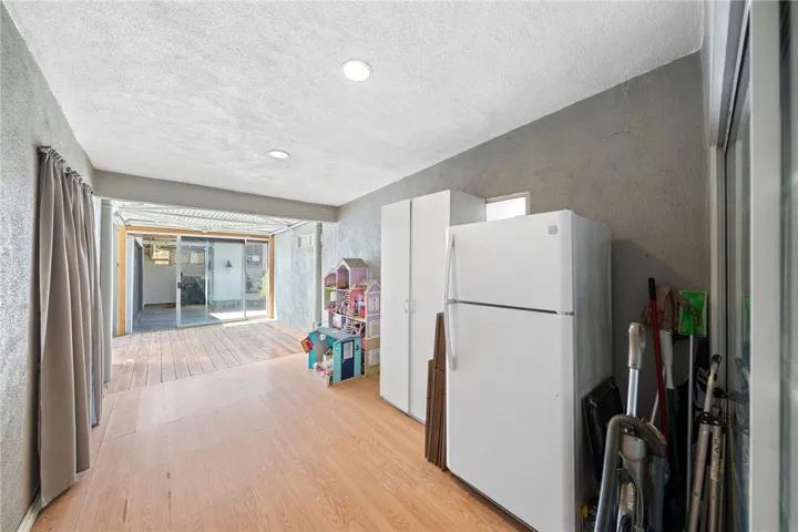828 E Jefferson Avenue, Pomona, California 91767