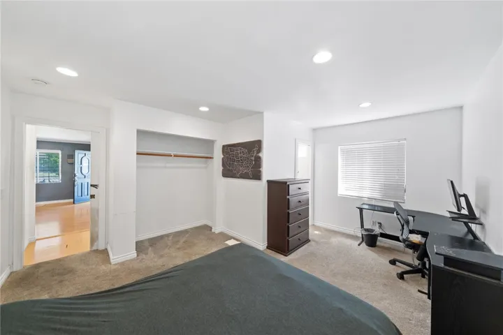 828 E Jefferson Avenue, Pomona, California 91767