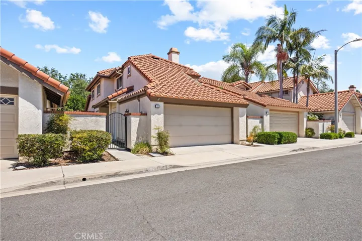19 Terracima, Irvine, California 92620