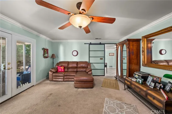 10 Falcon Lane, Redlands, California 92374
