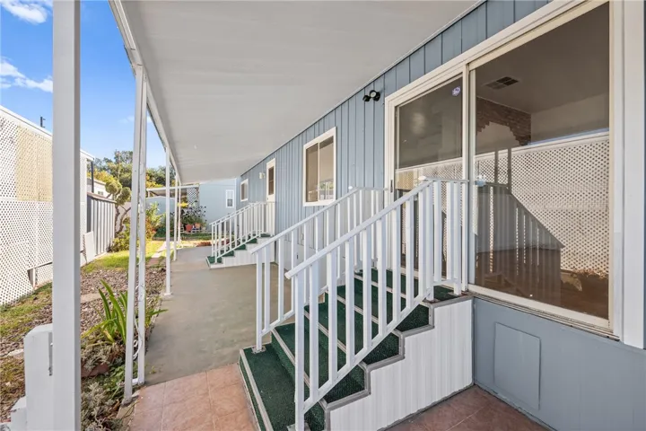 10745 Victoria 16, Whittier, California 90604