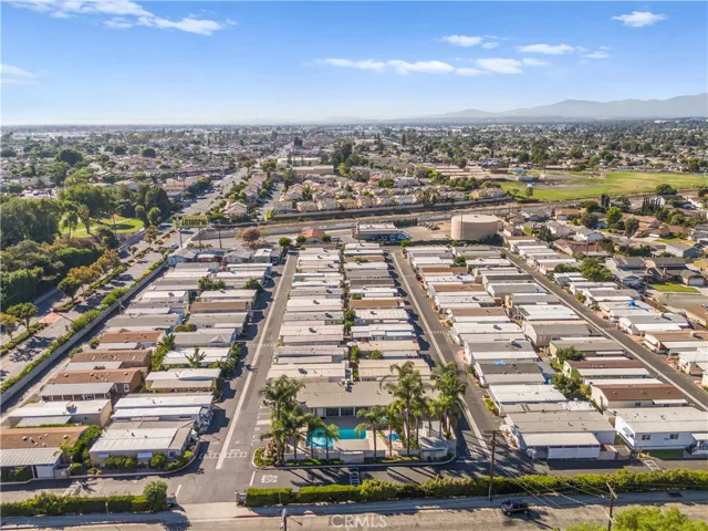 10745 Victoria 16, Whittier, California 90604