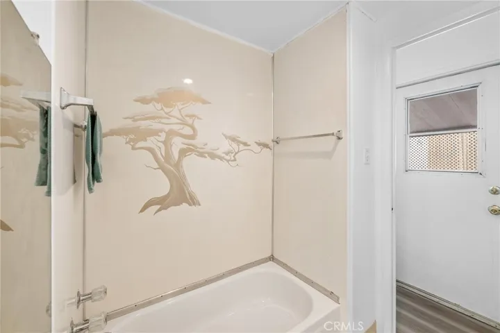 10745 Victoria 16, Whittier, California 90604