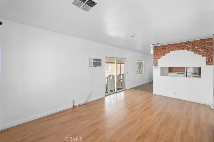 10745 Victoria 16, Whittier, California 90604