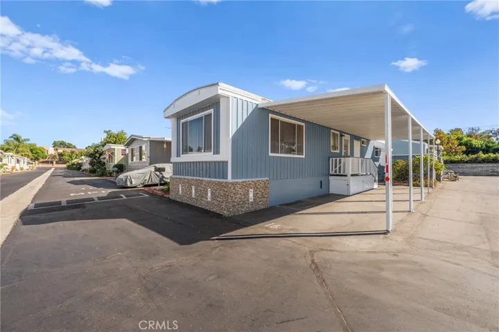 10745 Victoria 16, Whittier, California 90604