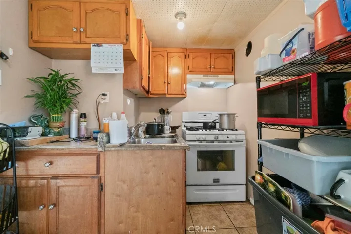 429 E El Segundo Boulevard, Los Angeles, California 90061