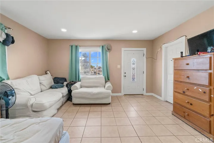 429 E El Segundo Boulevard, Los Angeles, California 90061