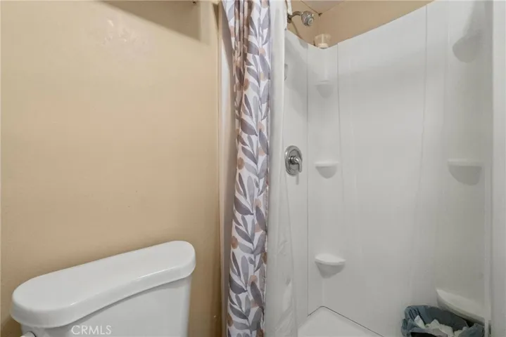429 E El Segundo Boulevard, Los Angeles, California 90061