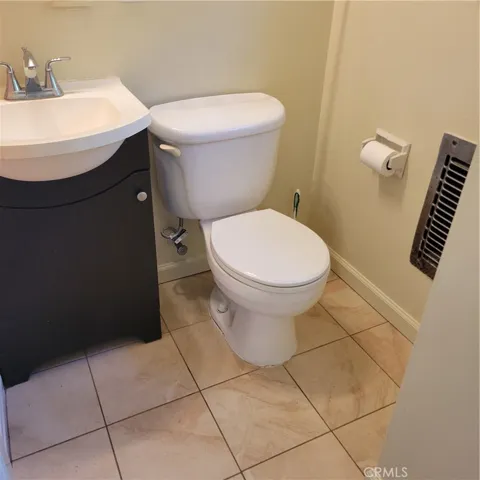 3009 E 3rd Street, Long Beach, California 90814