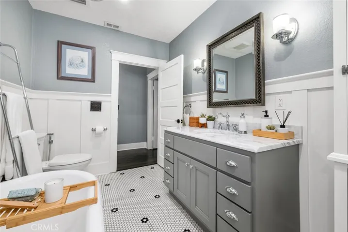 602 N Lemon Street, Anaheim, California 92805