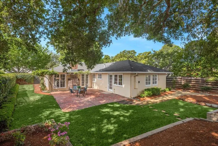1657 Edgewood Drive, Palo Alto, California 94303