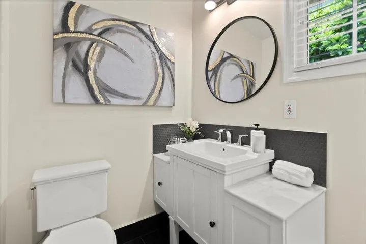 1657 Edgewood Drive, Palo Alto, California 94303