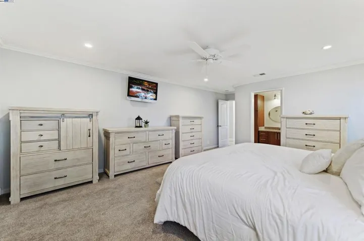 EXPANDED PRIMARY BEDROOM