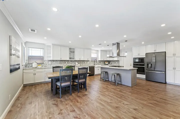 ABUNDANT CUSTOM CABINETRY
