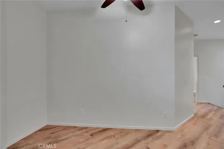 Alcove/ bonus space