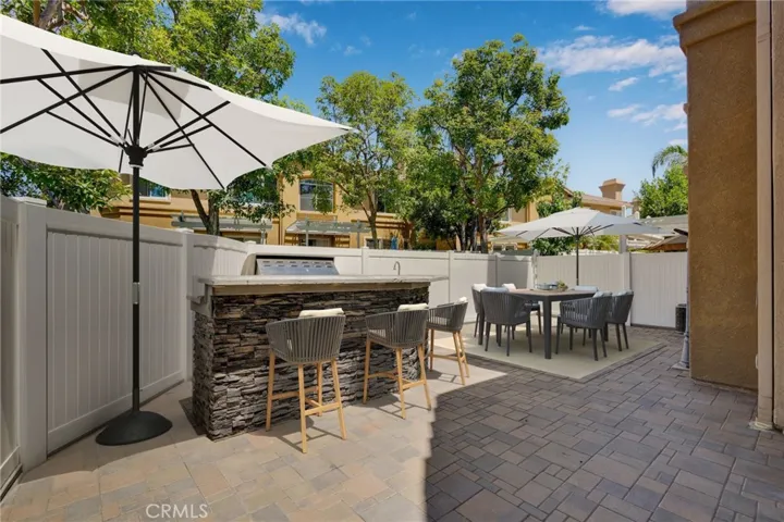 VIRTUALLY STAGED! Outdoor patio