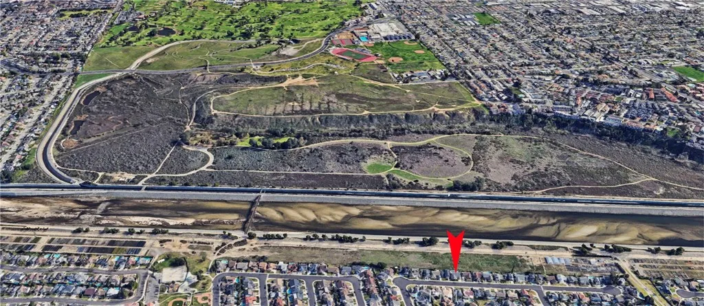 20732 Spindrift Lane, Huntington Beach, California 92646