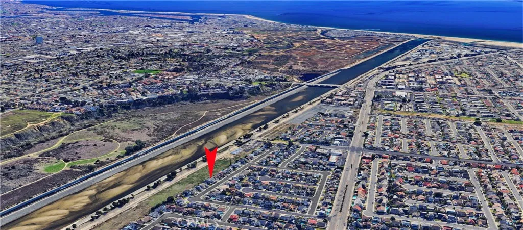 20732 Spindrift Lane, Huntington Beach, California 92646