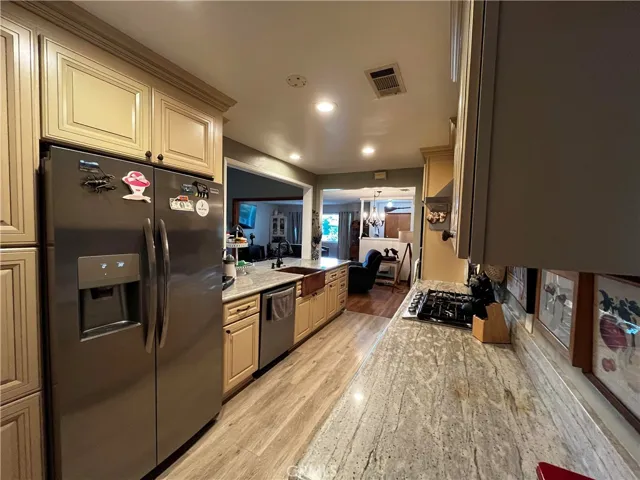 35211 Adams Lane, Yucaipa, California 92399