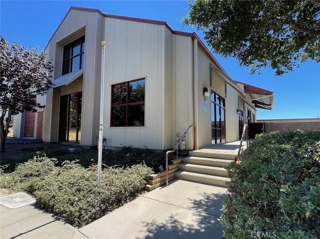 695 Clarion Court, San Luis Obispo, California 93401