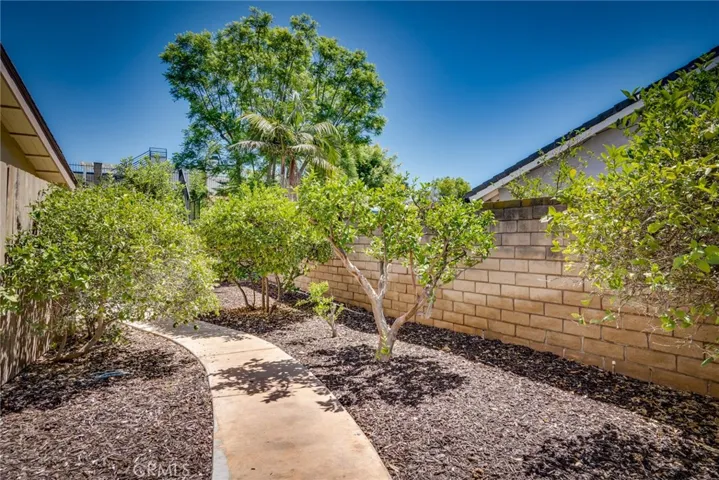6112 Sandy Hill Lane, Yorba Linda, California 92886