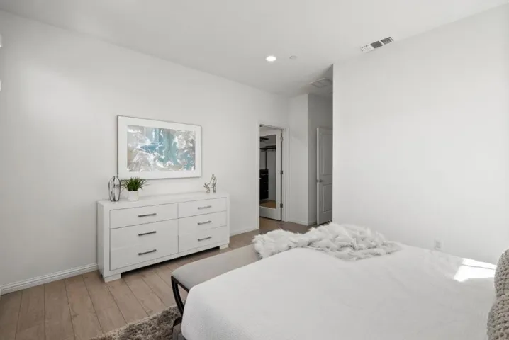 3116 Pyramid Way, Mountain View, California 94043