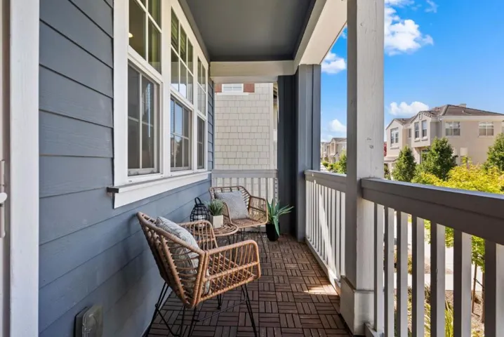 3116 Pyramid Way, Mountain View, California 94043
