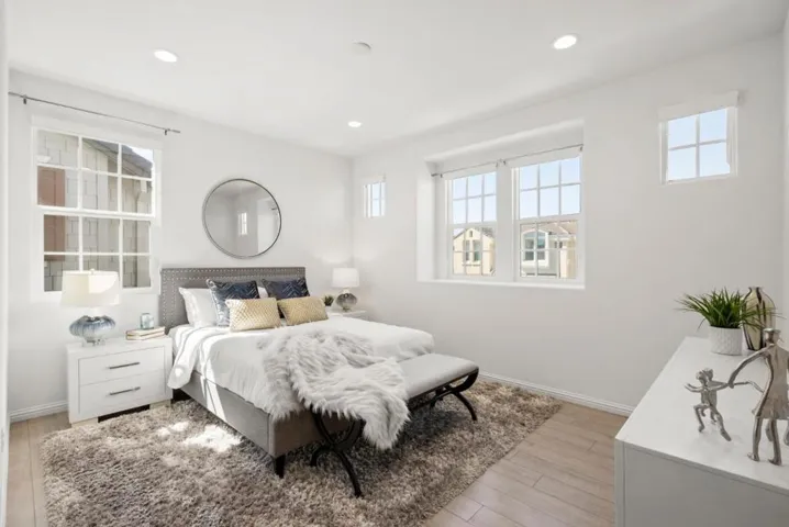3116 Pyramid Way, Mountain View, California 94043