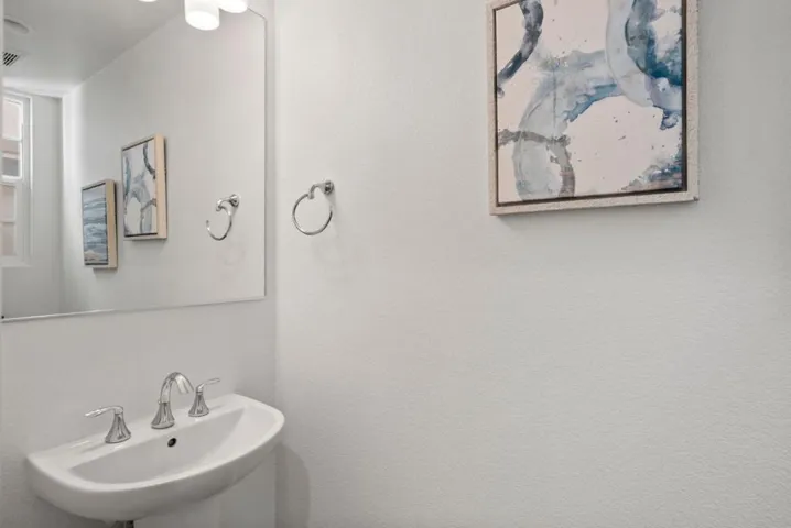 3116 Pyramid Way, Mountain View, California 94043