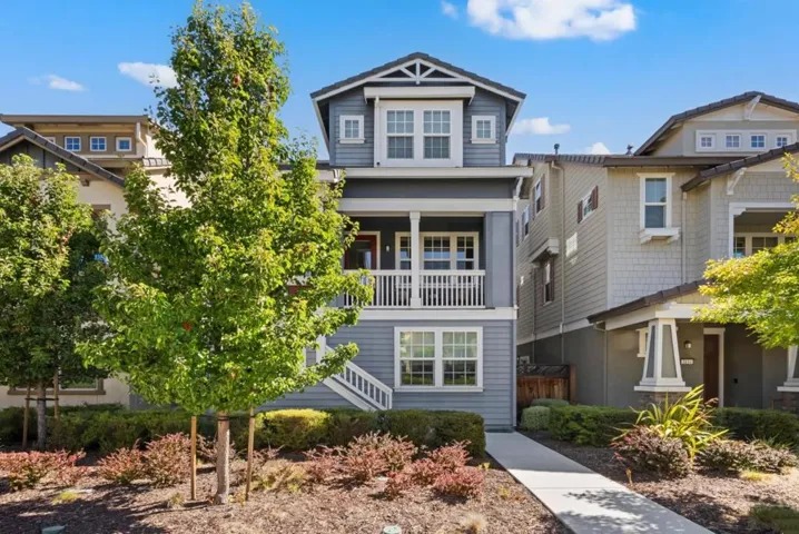 3116 Pyramid Way, Mountain View, California 94043