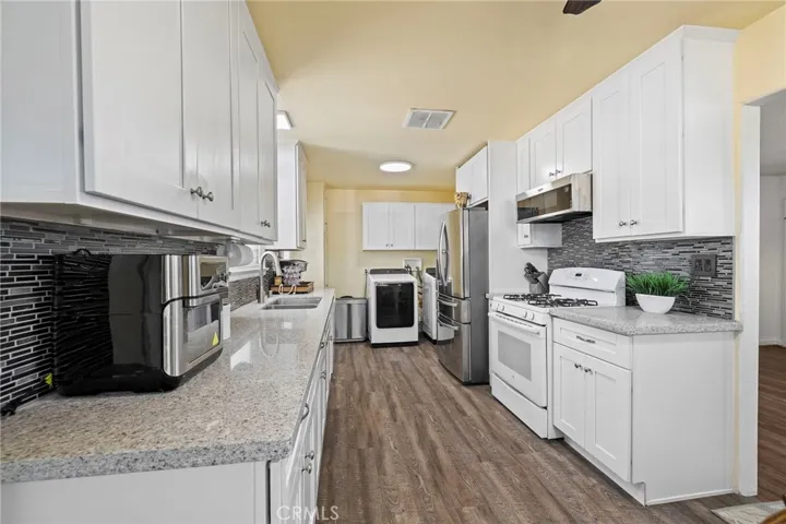 2135 W Ash Avenue, Fullerton, California 92833