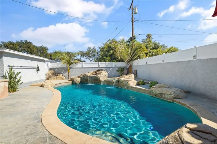 2135 W Ash Avenue, Fullerton, California 92833