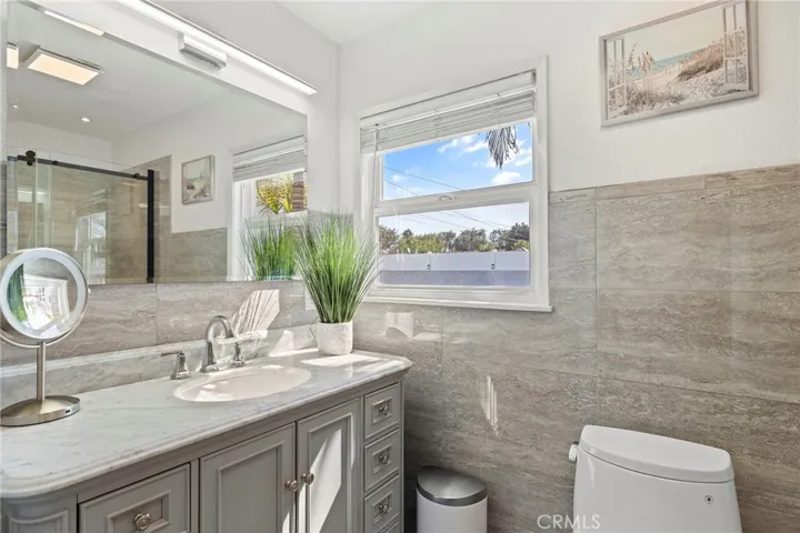 2135 W Ash Avenue, Fullerton, California 92833