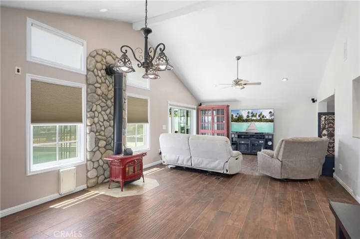 3976 Russ Court, Simi Valley, California 93063