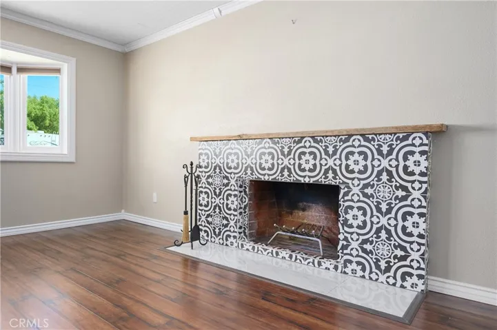 3976 Russ Court, Simi Valley, California 93063