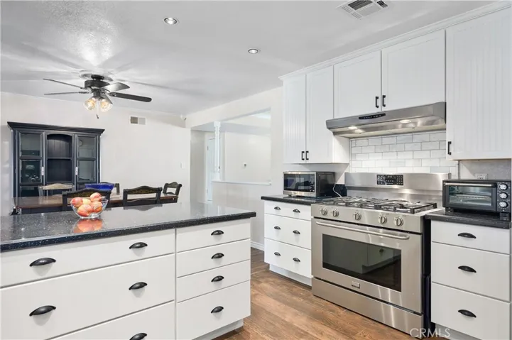 3976 Russ Court, Simi Valley, California 93063
