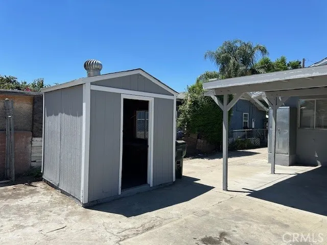 995 Western Avenue, San Bernardino, California 92411
