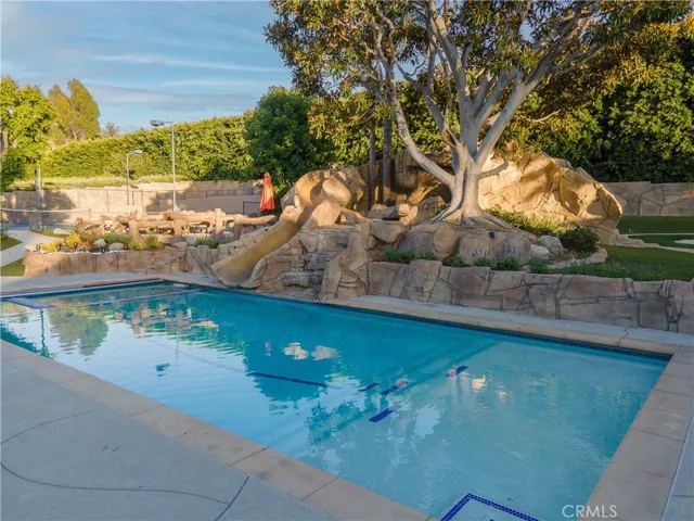 621 S Peralta Hills Drive, Anaheim Hills, California 92807