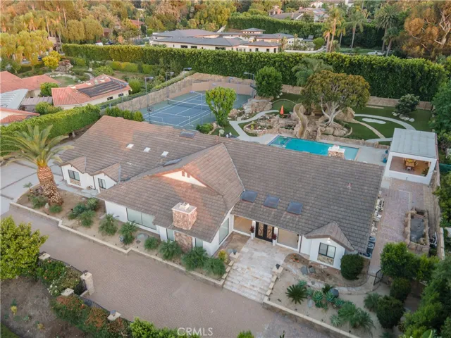 621 S Peralta Hills Drive, Anaheim Hills, California 92807