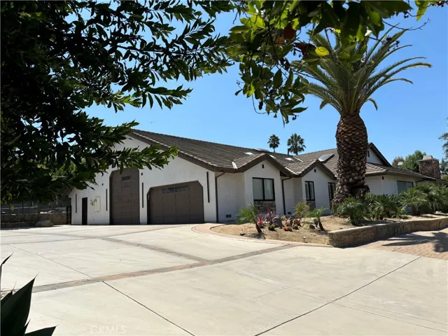 621 S Peralta Hills Drive, Anaheim Hills, California 92807