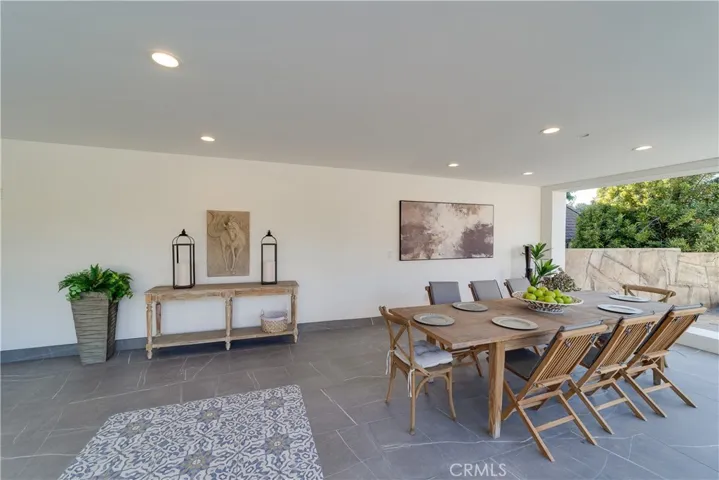 621 S Peralta Hills Drive, Anaheim Hills, California 92807