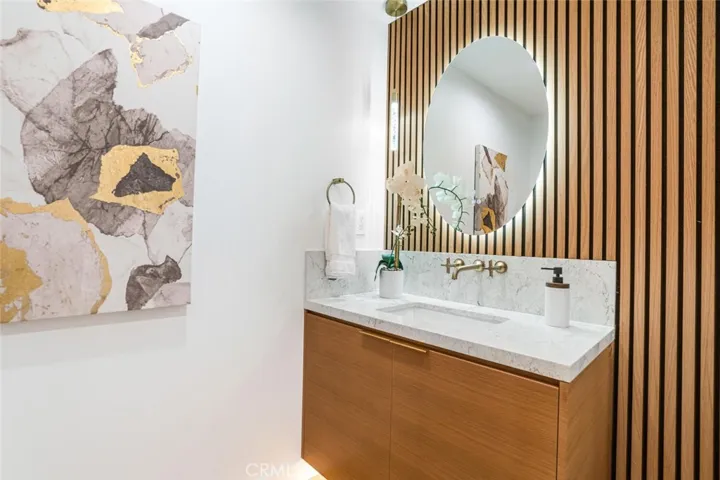 Powder room